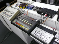 roland TR-808,rolandTR-909,roland TB-303,beatnic.jp mountain,reon driftbox